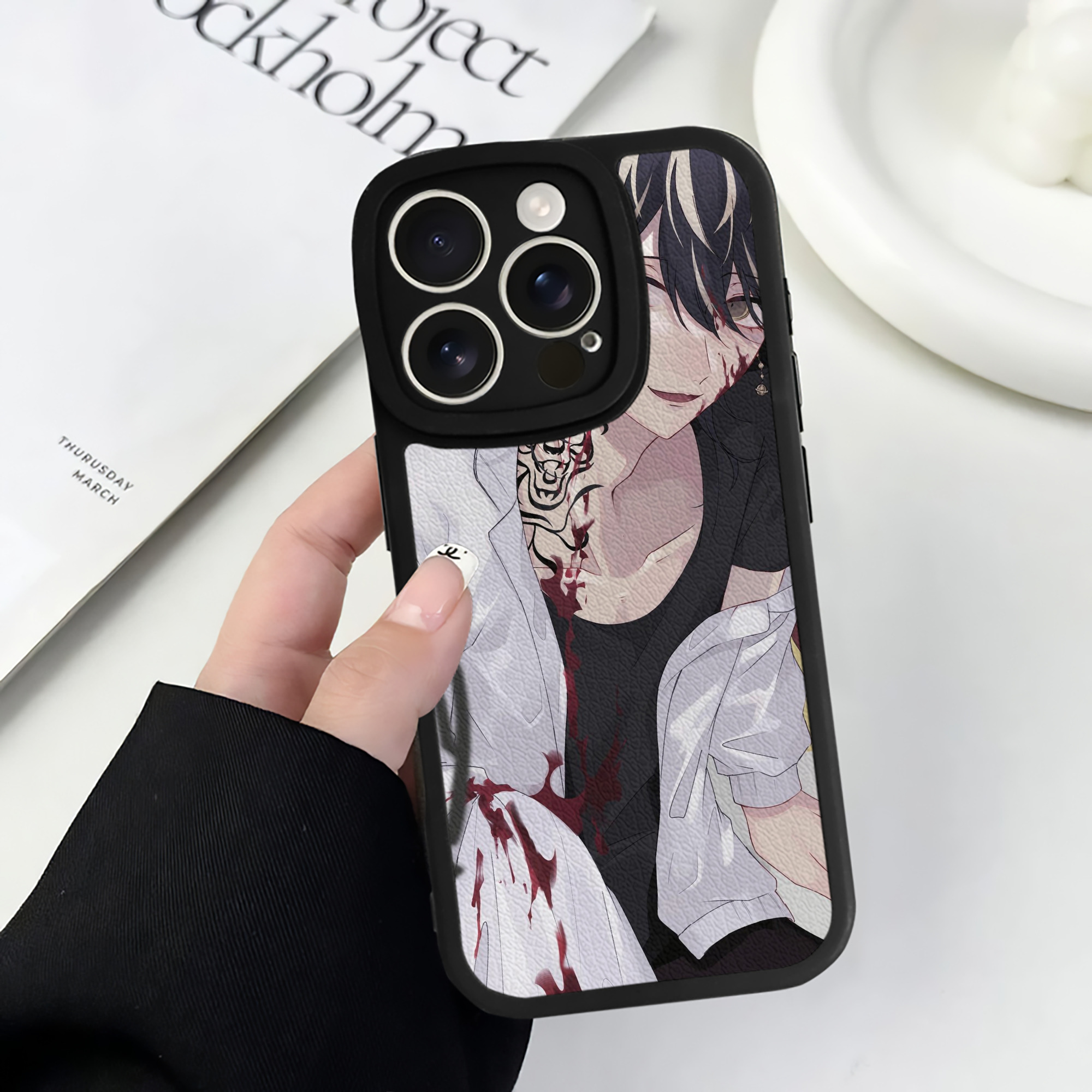 （画像用） 東京リベンジャーズ Tokyo Revengers 【iPhone 16シリーズ対応】シリコンスマホケース（レザー調） 材質：シリコン